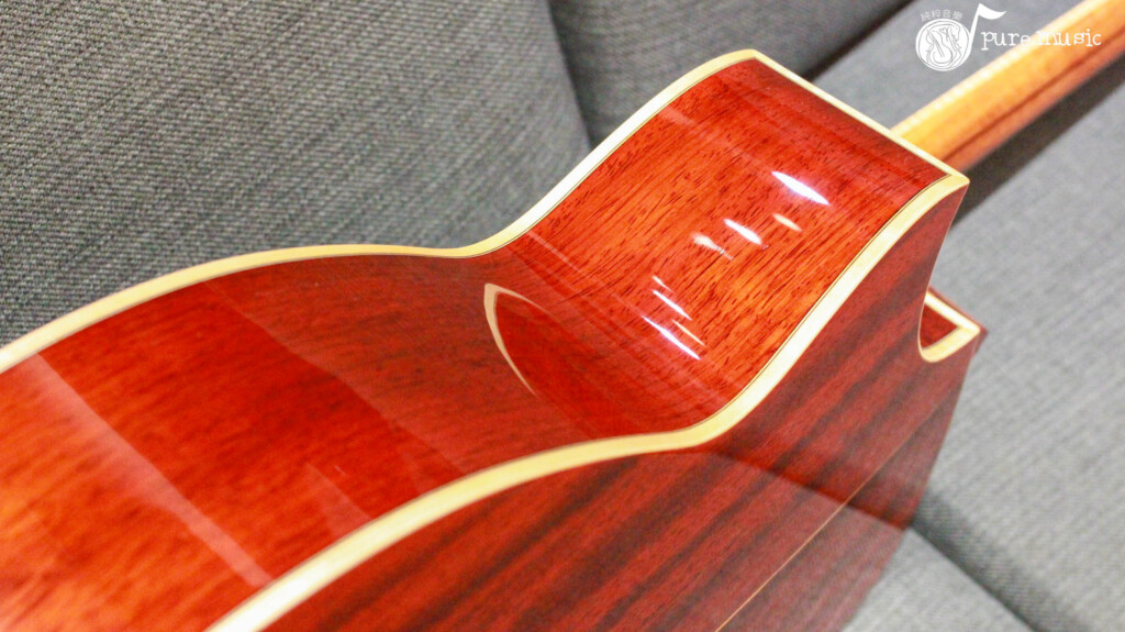 Gomans F-S16C 紅松木