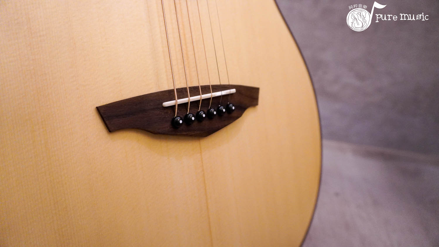 Veelah V1-GAC-Chapter I 特別款 雲杉木/桃花心木 面單板民謠吉他:圖片 3