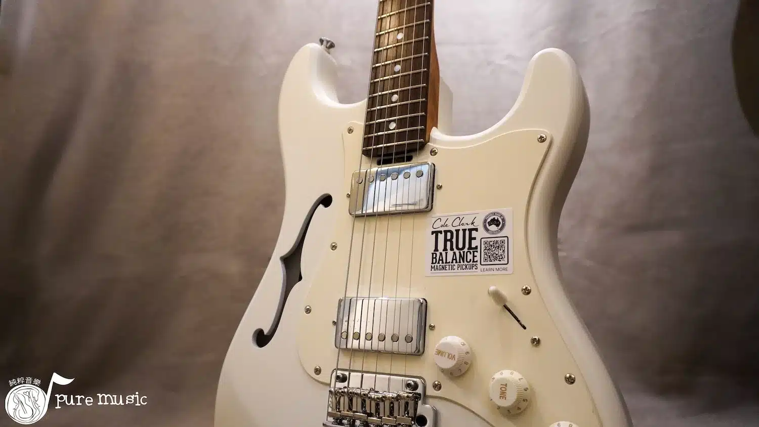 Cole Clark Hollow Baby CCHB-HH-C-WHT